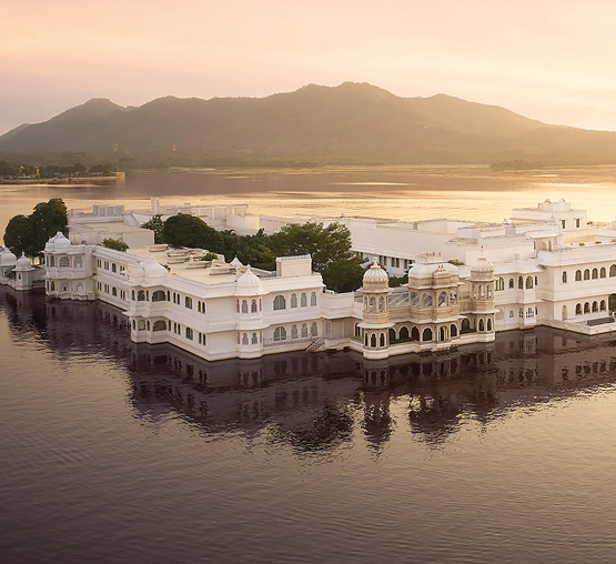 Udaipur Lake Palace, Maharaja Holiday